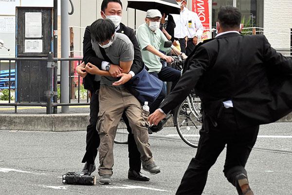 Nghi phạm ám sát cựu Thủ tướng Nhật Shinzo Abe khai gì?-1