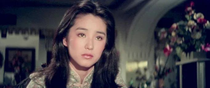 Lâm Thanh Hà: Mỹ nhân đẹp nức tiếng, ghi dấu ấn bằng những lần giả trai-1