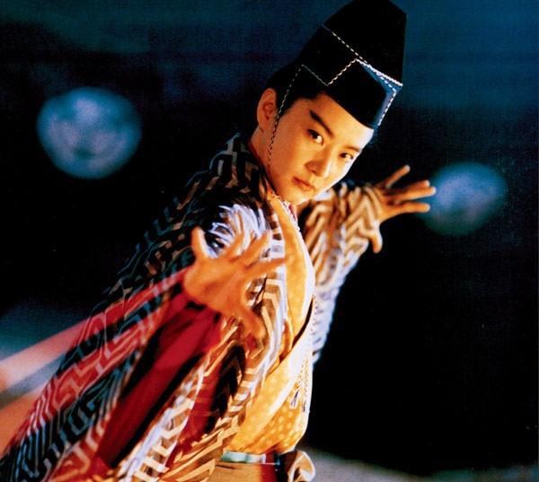 Lâm Thanh Hà: Mỹ nhân đẹp nức tiếng, ghi dấu ấn bằng những lần giả trai-6