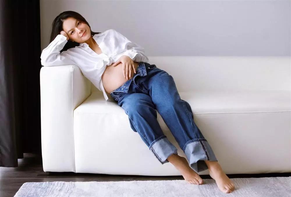 Phạm Quỳnh Anh hội ngộ chồng cũ sau khi sinh con thứ 3-4