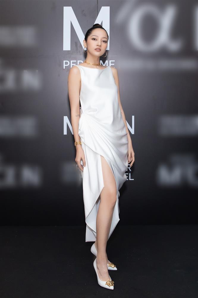 Ánh mắt tinh tế của Trường Giang khi Bảo Anh rơi dây váy-1