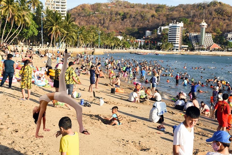 Tin showbiz Việt ngày 9/7: Diệu Nhi kêu trời khi nhờ vả photoshop-7