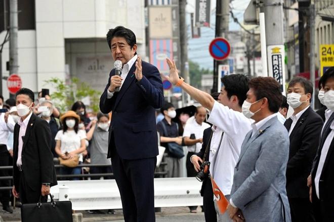 Cảnh sát thừa nhận yếu kém trong khâu bảo vệ ông Abe-2