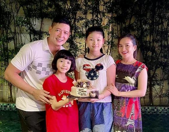 Con Trương Ngọc Ánh gặp con Bình Minh, 3 cặp chân dài nổi bật-5