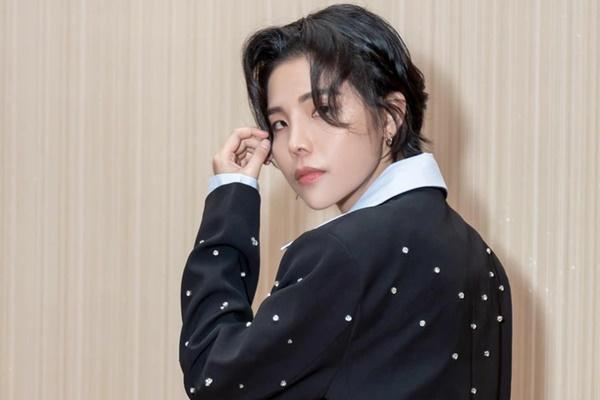 Trước Vũ Cát Tường, Vbiz có nghệ sĩ nào công khai giới tính?-1