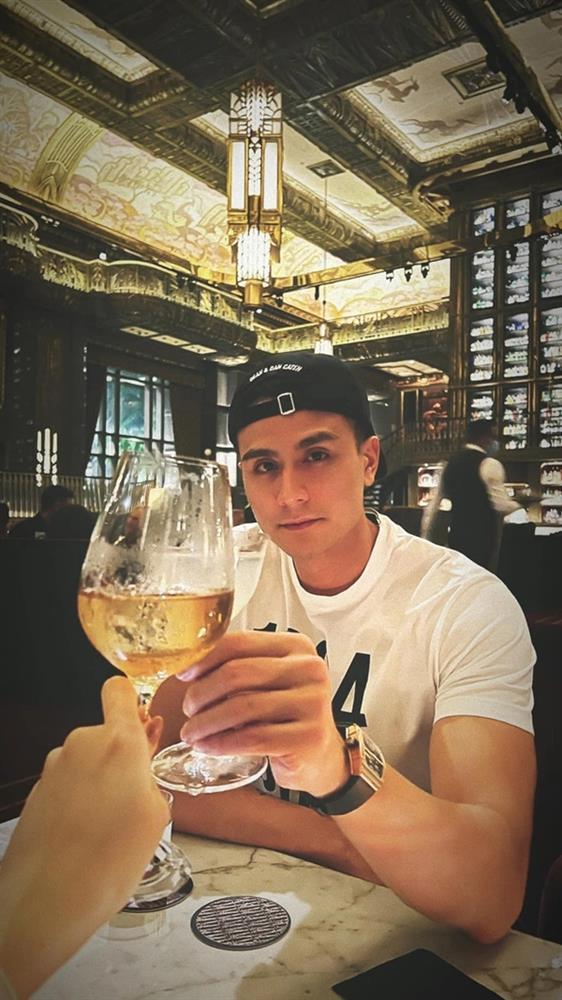 Vĩnh Thụy bất ngờ công bố đã có người yêu, netizen: Tôi đau đớn, tôi gục ngã-2