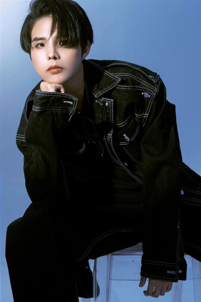 Vũ Cát Tường từng nữ tính thế nào trước khi xác nhận đồng tính?-9