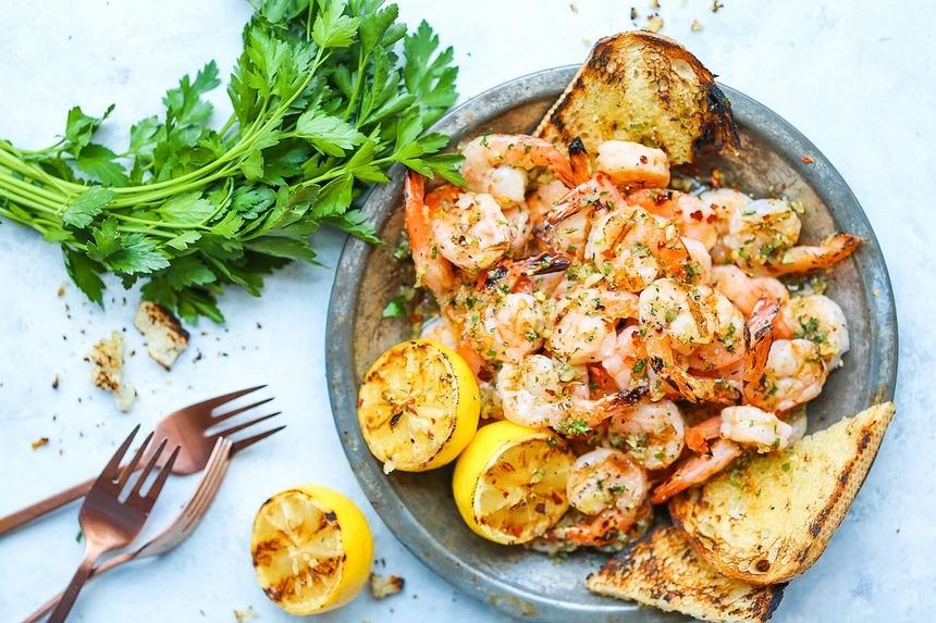 30 phút làm tôm nướng bơ tỏi đánh thức vị giác-1