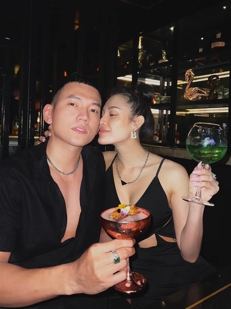 Tin showbiz Việt ngày 10/7: Lê Dương Bảo Lâm khoe ảnh vào viện tâm thần-11