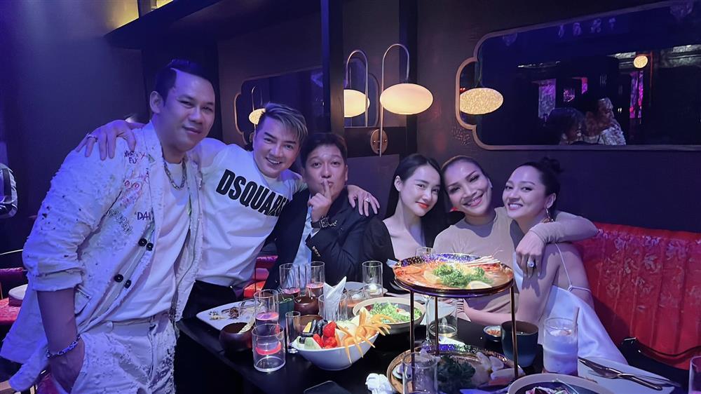 Tin showbiz Việt ngày 10/7: Lê Dương Bảo Lâm khoe ảnh vào viện tâm thần-8