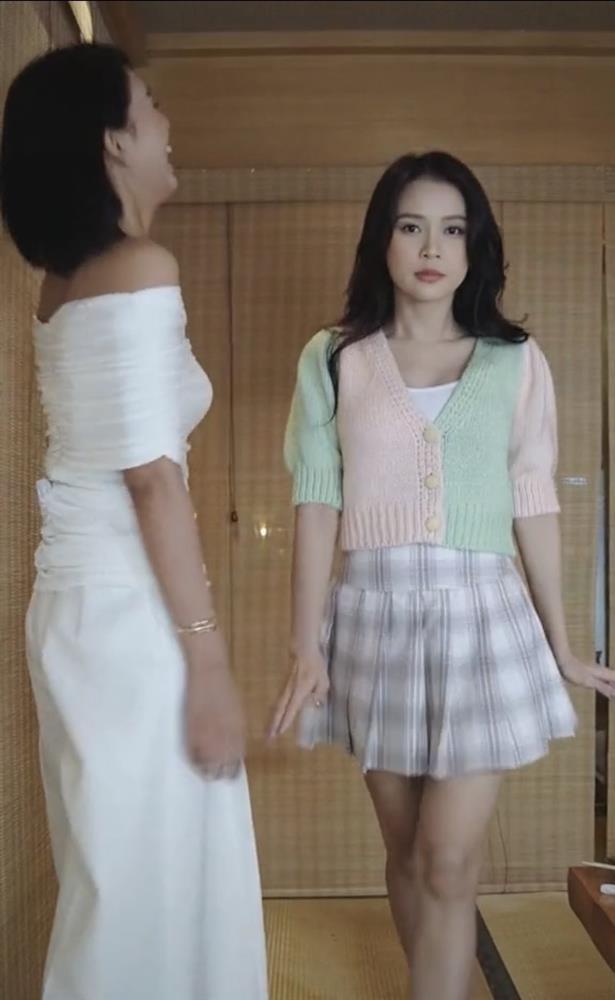 Sam, Ninh Dương Lan Ngọc bé như cái kẹo bên đồng nghiệp-9