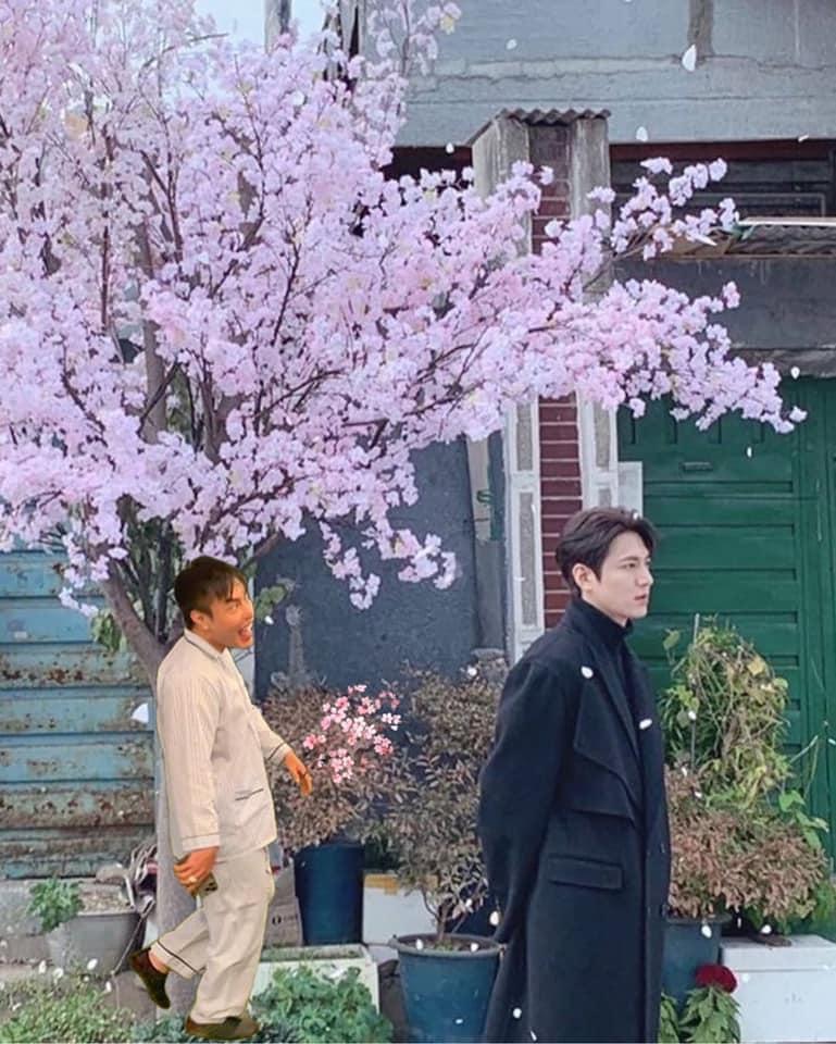 Tin showbiz Việt ngày 10/7: Lê Dương Bảo Lâm khoe ảnh vào viện tâm thần-4