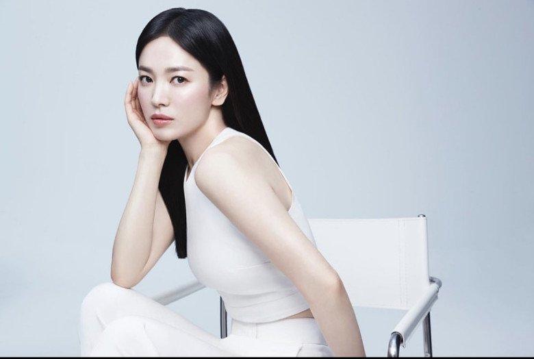 Giảm 17kg, Song Hye Kyo trở thành niềm ao ước của chị em U50-8
