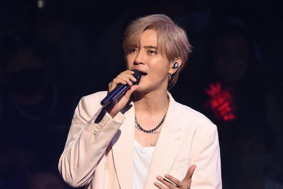 Cuộc sống của người tình La Chí Tường sau khi bị đuổi khỏi showbiz-3