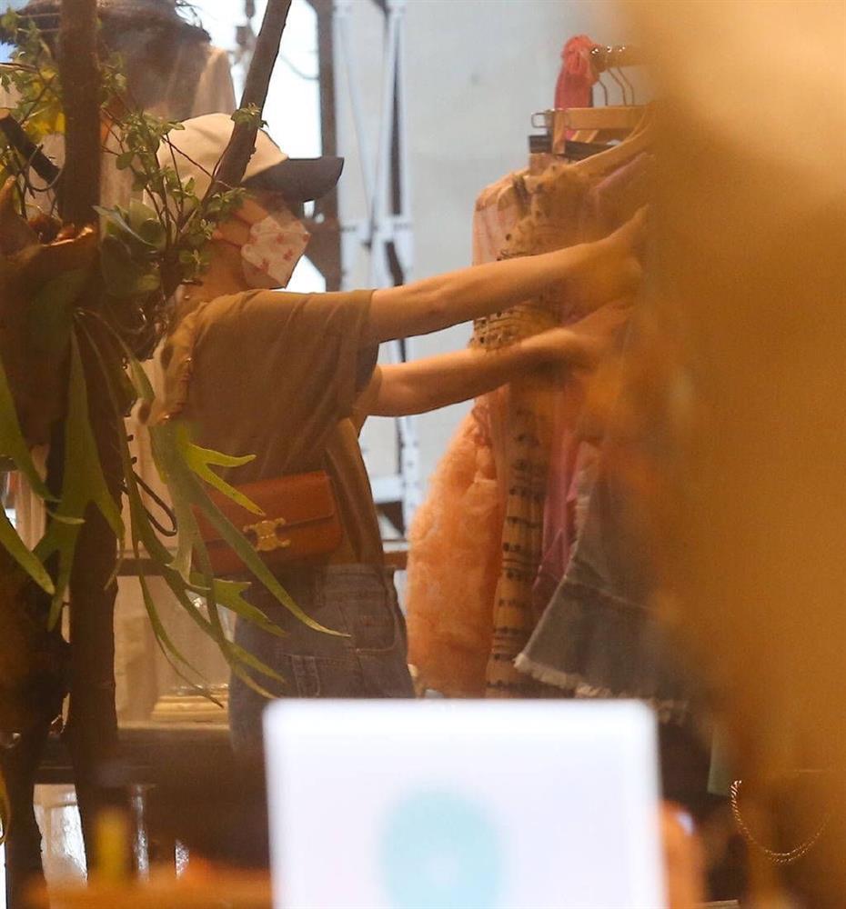 Trần Kiều Ân hiếm hoi nói về chuyện sinh nở với chồng trẻ-2