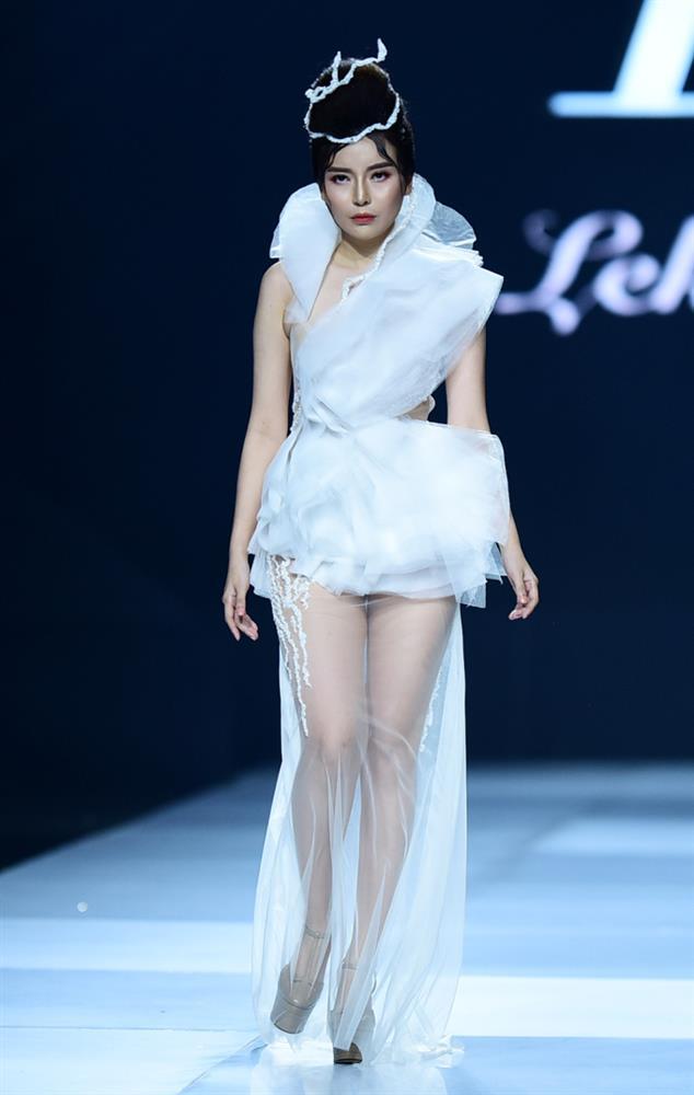 Sao Việt nhịn ăn cấp tốc để mặc đẹp đồ hở bạo-7