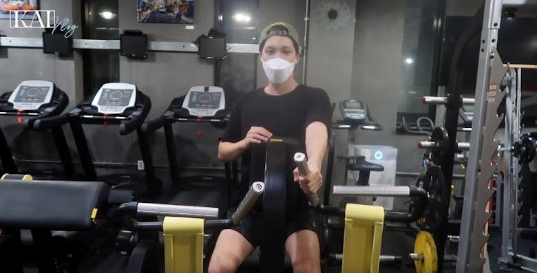 Nghệ sĩ nhà SM đi tập trong phòng gym nhiều fan cuồng-1