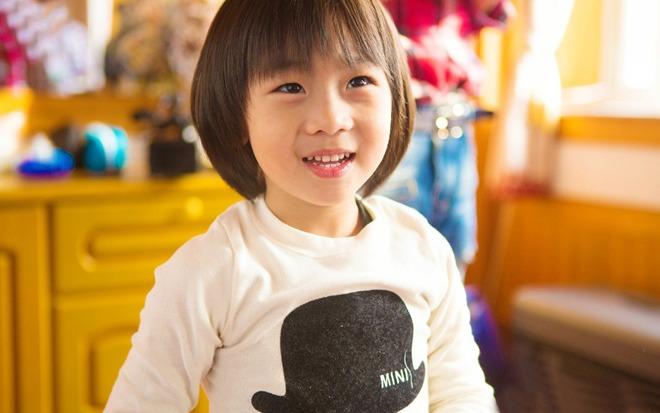 Kimi là con trai đầu lòng của Lâm Chí Dĩnh và bà xã Trần Nhược Nghi. Cách đây 7 năm, hai bố con từng cùng tham gia show truyền hình "Bố Ơi Mình Đi Đâu Thế" (bản Trung).