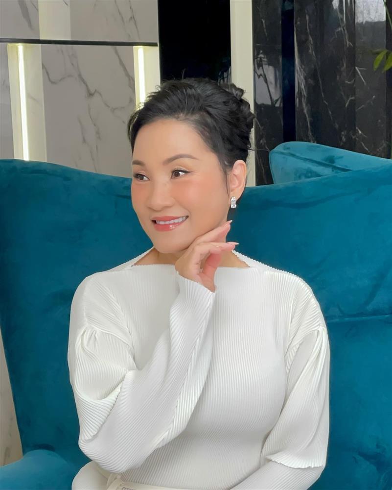 Tin showbiz Việt ngày 11/7: Động thái mẫu nam 2K1 bị đồn yêu Jun Phạm-12