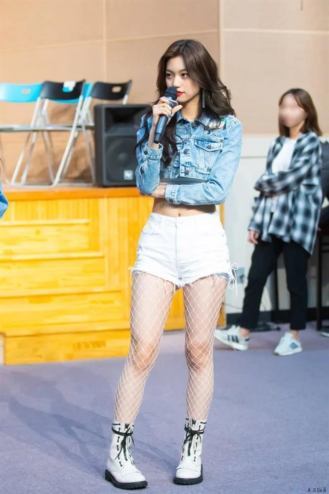 Top mỹ nhân Gen Z xứ Hàn sở hữu đôi chân cực phẩm-2