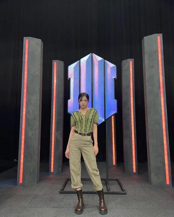 Top mỹ nhân Gen Z xứ Hàn sở hữu đôi chân cực phẩm-4