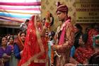 Tại sao người Ấn Độ ở châu Âu vẫn tìm kiếm hôn nhân sắp đặt?