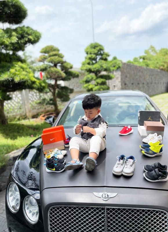 Ngỡ ngàng ngoại hình cháu trai 3 tuổi của ca sĩ Bảo Thy-8