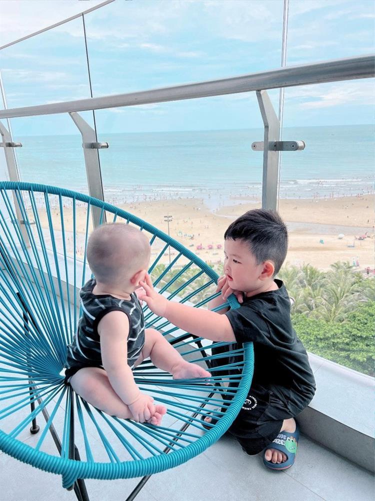 Ngỡ ngàng ngoại hình cháu trai 3 tuổi của ca sĩ Bảo Thy-6