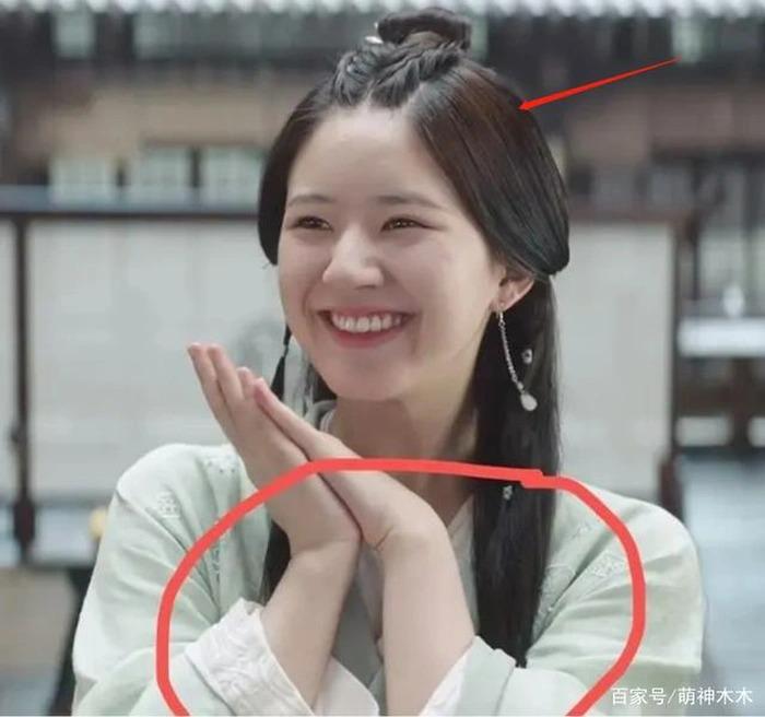 Triệu Lộ Tư gây thất vọng vì nhan sắc, phải dùng photoshop gọt măt-4