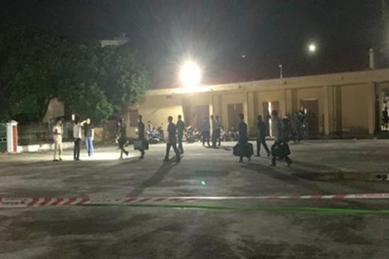 Nam sinh lớp 10 bị đánh tử vong khi đang dạy học hè cho các bé