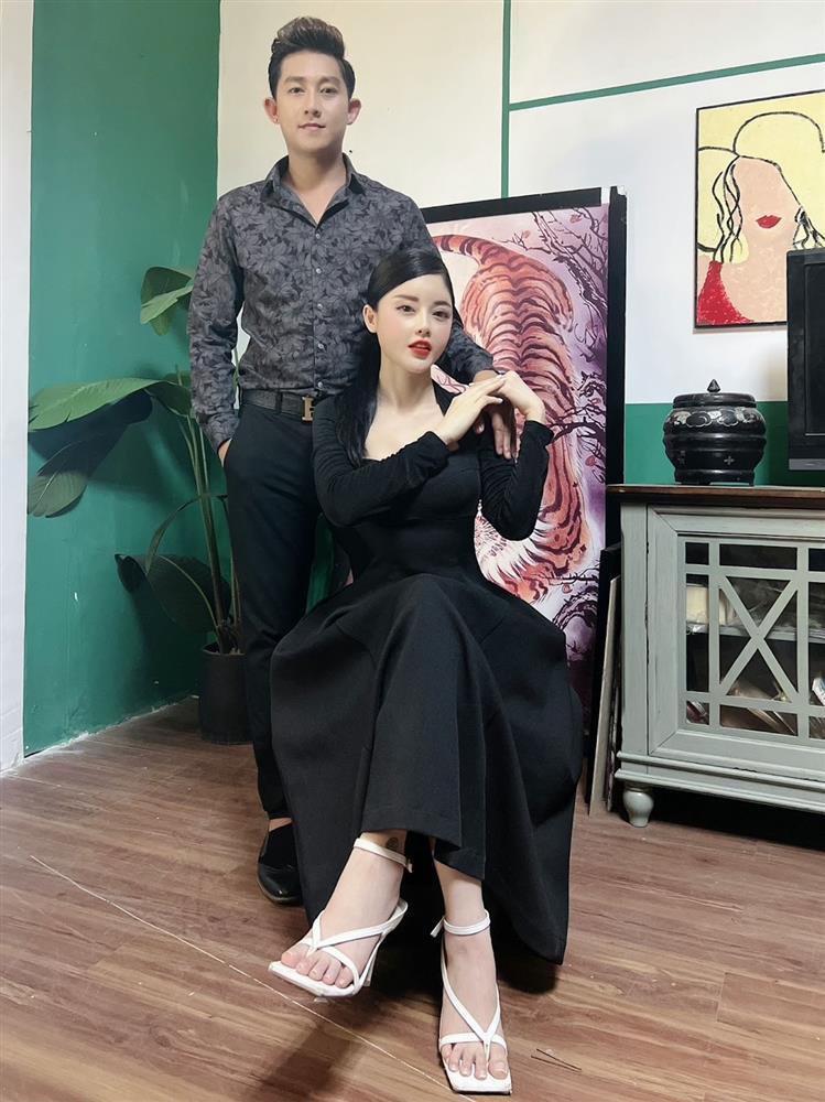 Người tình tin đồn nóng bỏng của Hồ Gia Hùng HKT-3