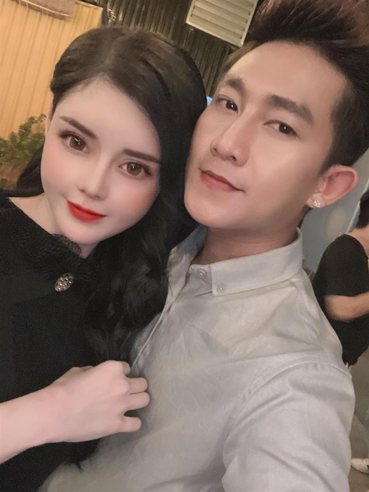 Người tình tin đồn nóng bỏng của Hồ Gia Hùng HKT-6