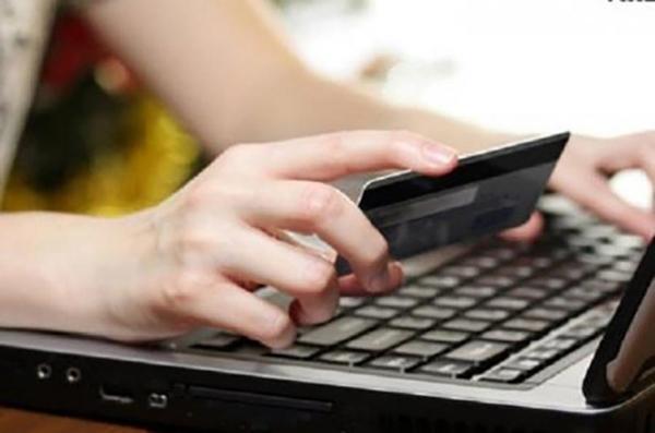 Càng lớn tuổi càng dễ bị lừa tình qua mạng, đặc biệt phụ nữ trên 40-2