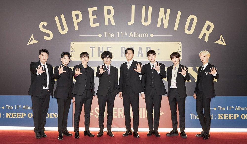 Ngã ngửa với bí quyết giữ Super Junior gắn bó suốt 17 năm-1