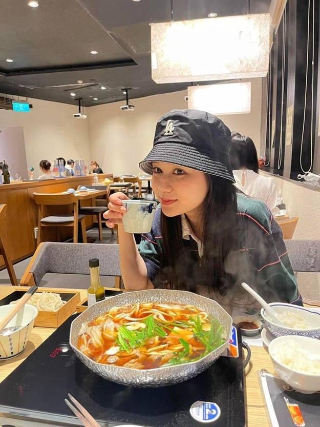 Sau nổi tiếng, hai hot girl Mắt Biếc lộ sắc vóc khó nhận ra-6