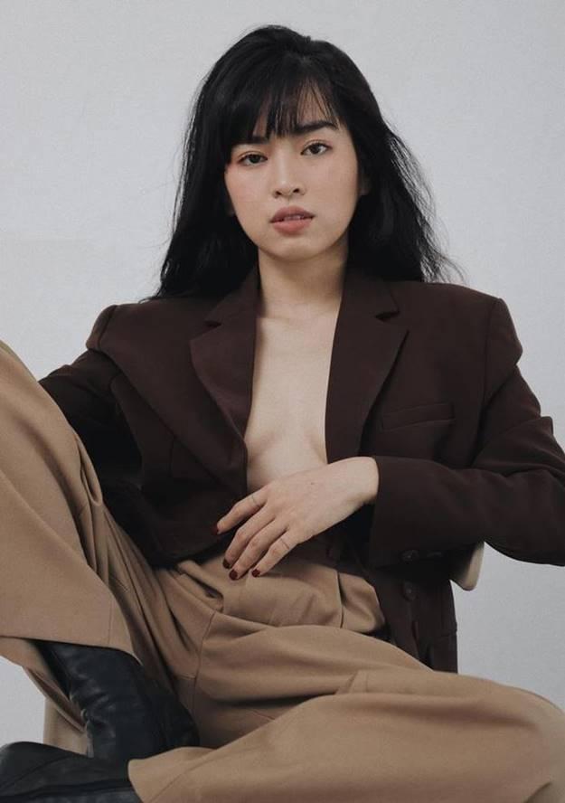 Sau nổi tiếng, hai hot girl Mắt Biếc lộ sắc vóc khó nhận ra-12