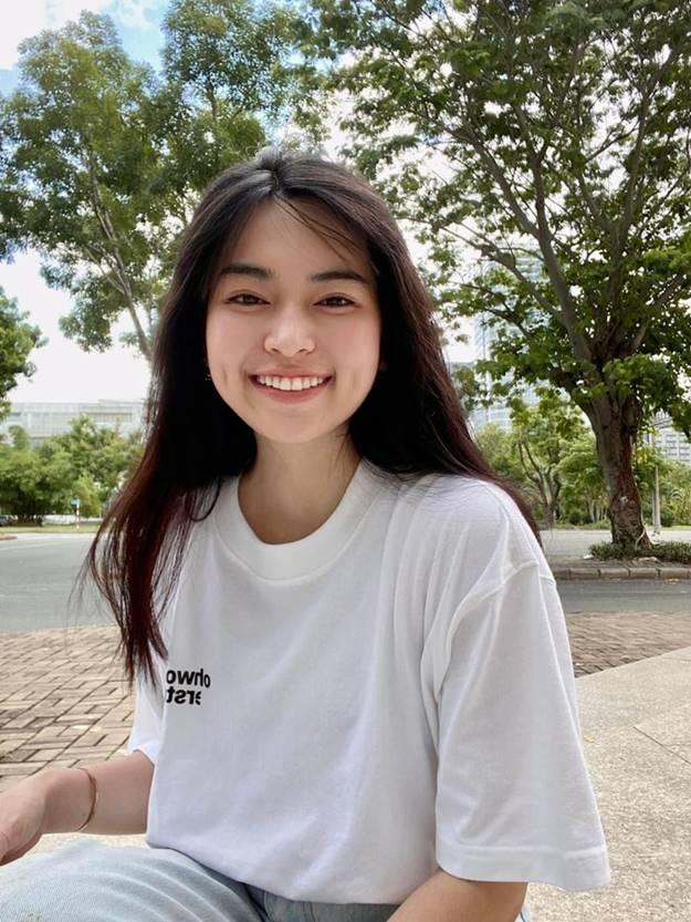 Sau nổi tiếng, hai hot girl Mắt Biếc lộ sắc vóc khó nhận ra-13