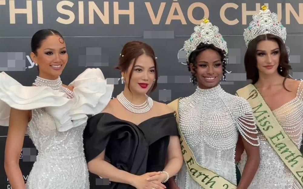 HHen Niê đọ sắc Hoa hậu đẹp nhất thế giới, liệu có thắng?-4