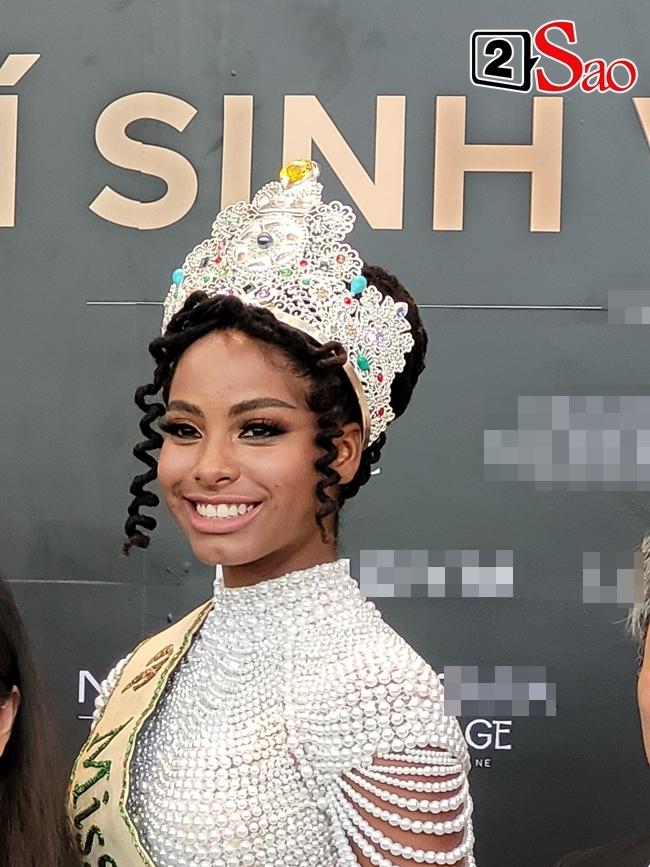 HHen Niê đọ sắc Hoa hậu đẹp nhất thế giới, liệu có thắng?-8