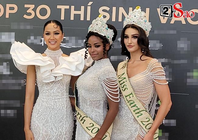 HHen Niê đọ sắc Hoa hậu đẹp nhất thế giới, liệu có thắng?-2