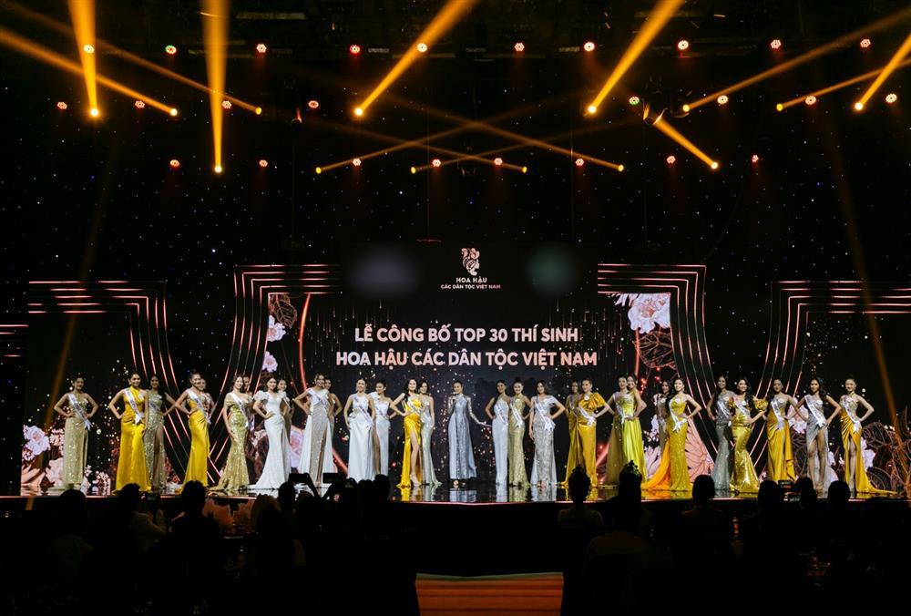 HHen Niê review vương miện Hoa hậu các Dân tộc: 2 tỷ 7 chào 3 tỷ-3