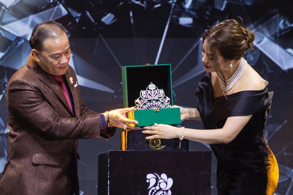 HHen Niê review vương miện Hoa hậu các Dân tộc: 2 tỷ 7 chào 3 tỷ-4