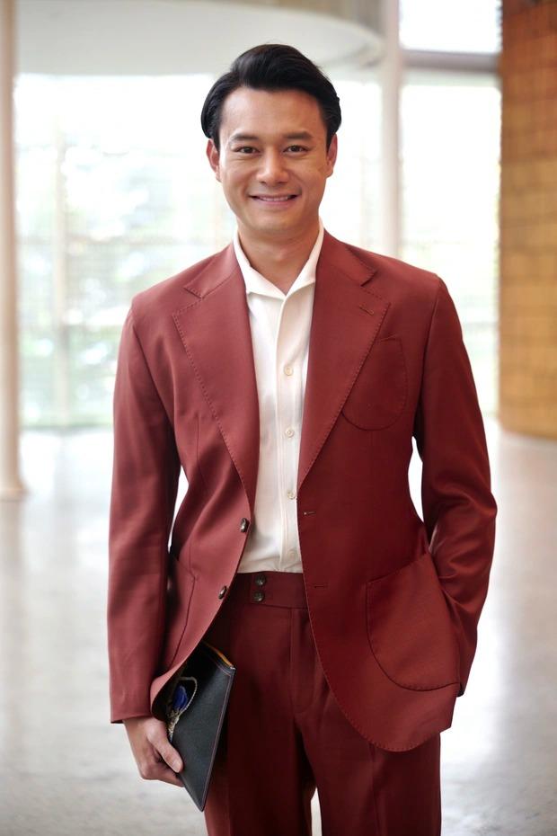 Tình trẻ Trương Ngọc Ánh chẳng cần đồ đôi vẫn khéo đánh dấu chủ quyền-4