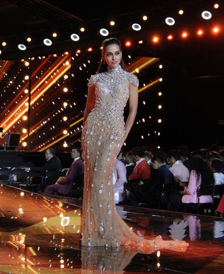 Top 10 bộ đầm dạ hội đẹp nhất bán kết Miss Supranational 2022