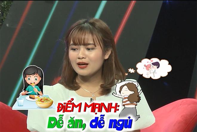 Vừa gặp mặt, ông chủ trẻ tặng bó hoa sặc mùi tiền khiến gái xinh đổ gục-4