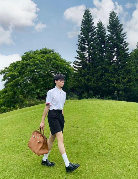 Tin showbiz Việt ngày 13/7: Vòng 1 BB Trần đẫy đà như vừa bơm-7