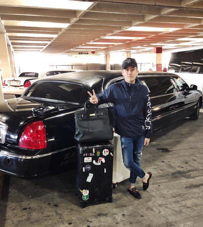 Đức Phúc ngày càng điệu, xách túi Hermès nửa tỷ gây choáng-10