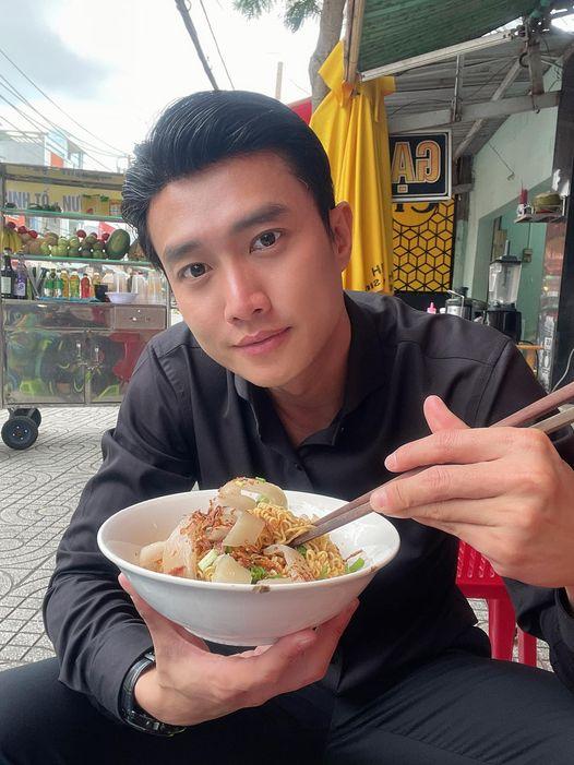 Tin showbiz Việt ngày 13/7: Vòng 1 BB Trần đẫy đà như vừa bơm-8