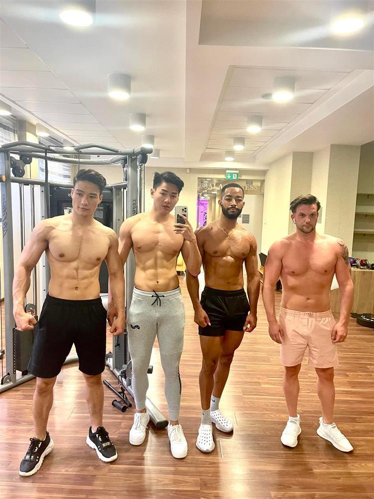 Đạt Kyo thi Mister Supranational nhưng tưởng đang đi cưới vợ-13