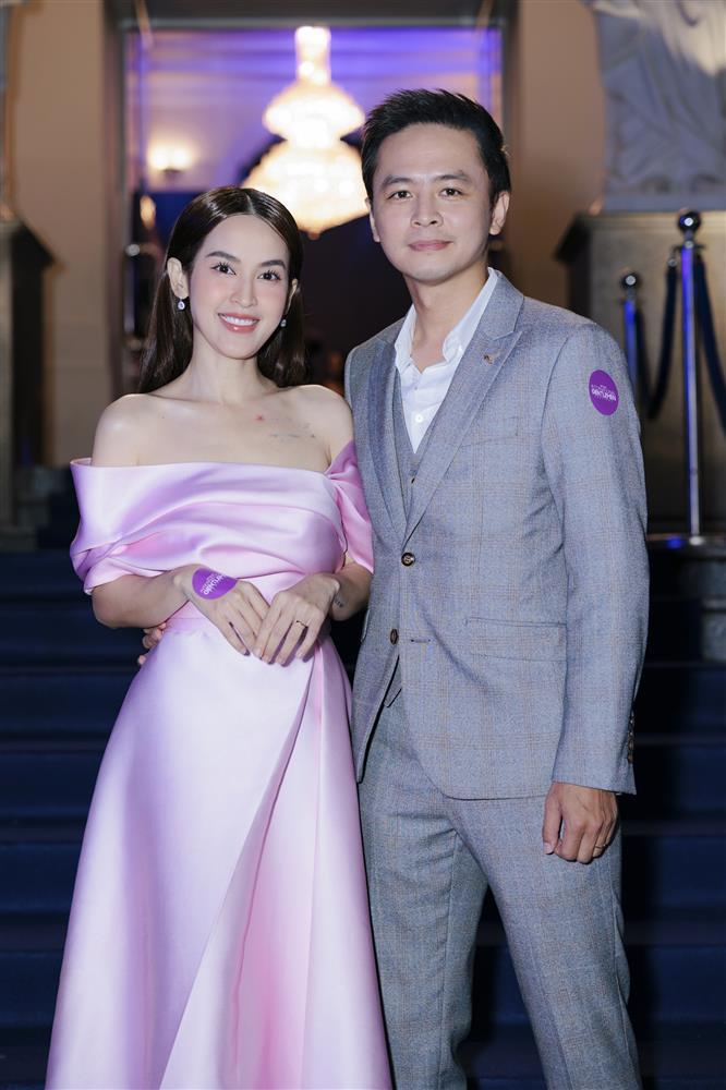 Hương Giang, Kim Tuyến, Hoàng Phương: Ai là nữ hoàng thảm đỏ?-11